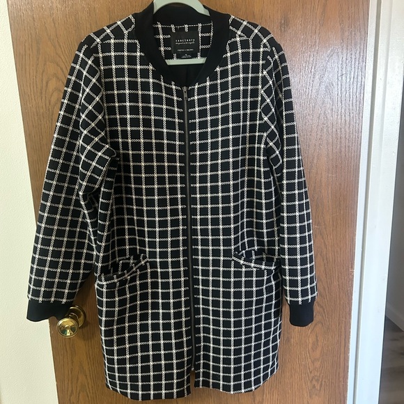 Sanctuary Jackets & Blazers - Sanctuary Black and White Grid Bomber Jacket